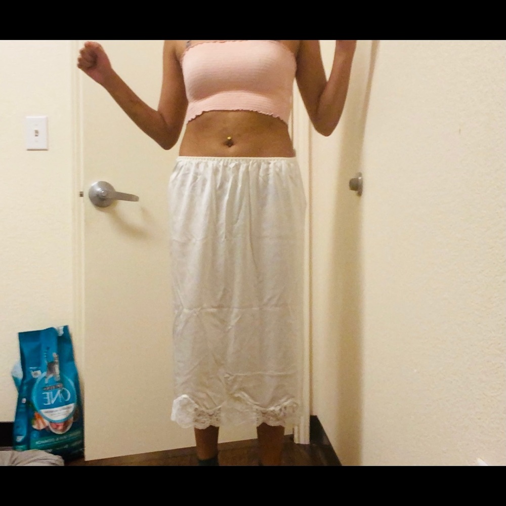 Charnos Long Bottom Laced Skirt